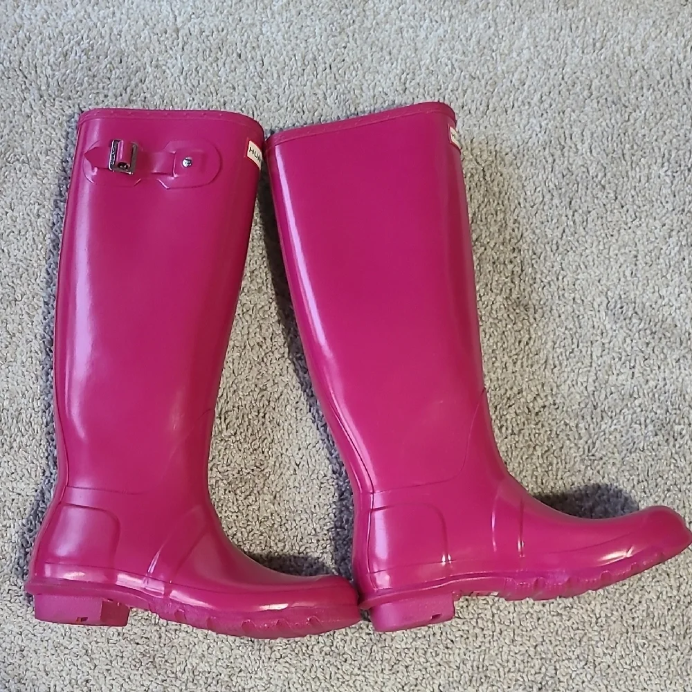 Hunter Fuchsia Tall Boots - Picture 6 of 8